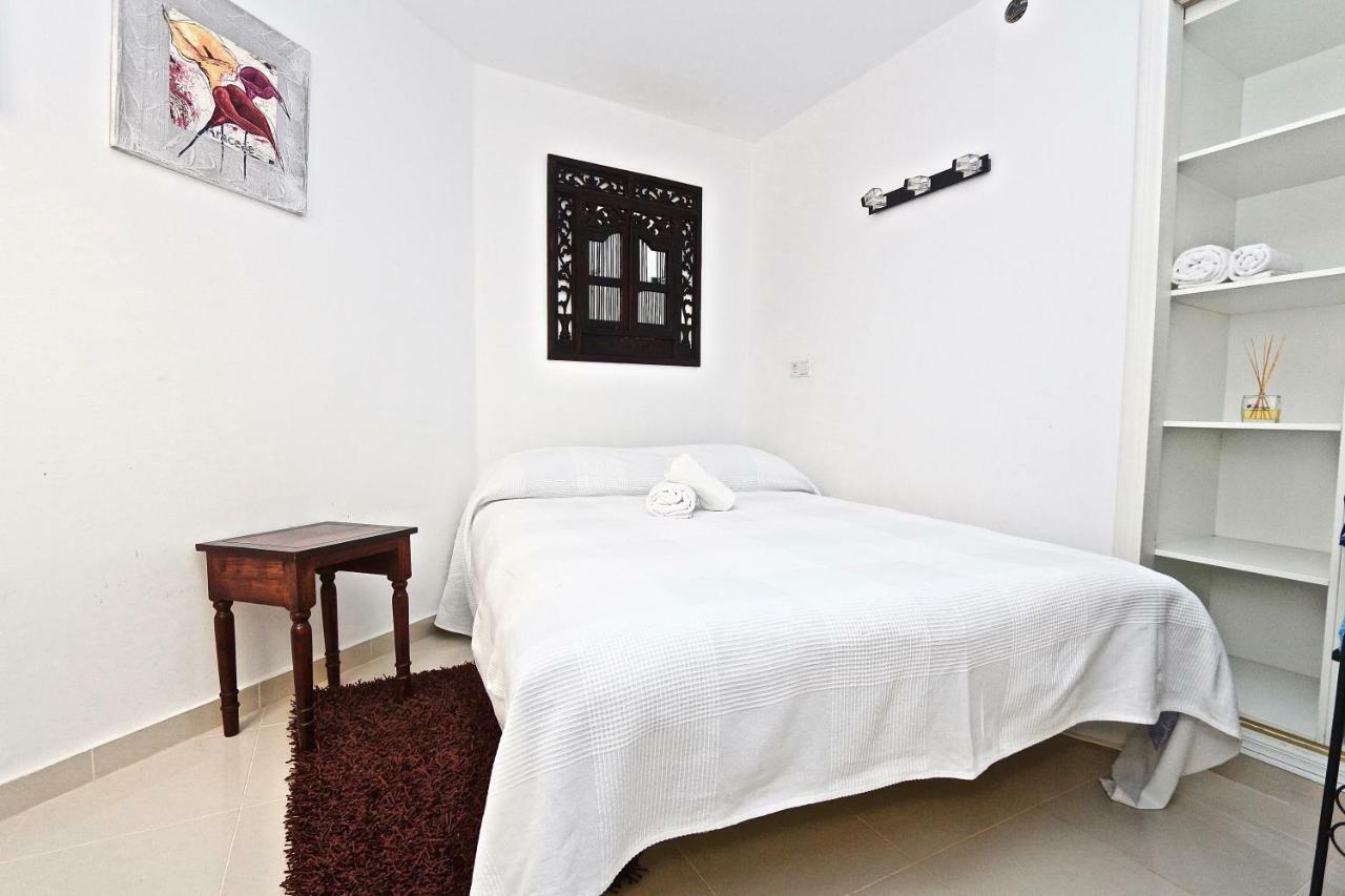 3- Bedroom Apartment In The Centre Of Calpe With Nice Living Room, 1 Bathroom. Esterno foto